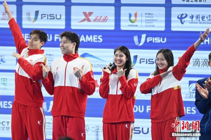 中国代表团成都大运会斩获36金创纪录 张雨霏覃