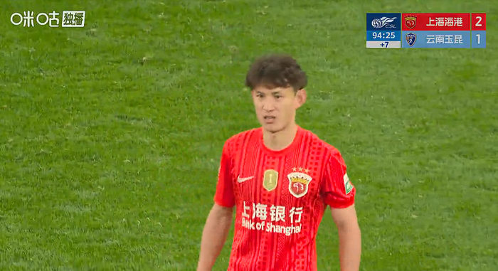 武磊两次吊射空门偏出 海港2-1险胜云南玉昆